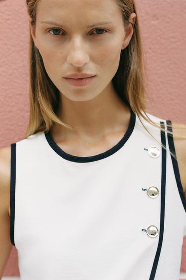 TOP LISERÉS CONTRASTANTS - Écru / Bleu marine de Zara - Image 3