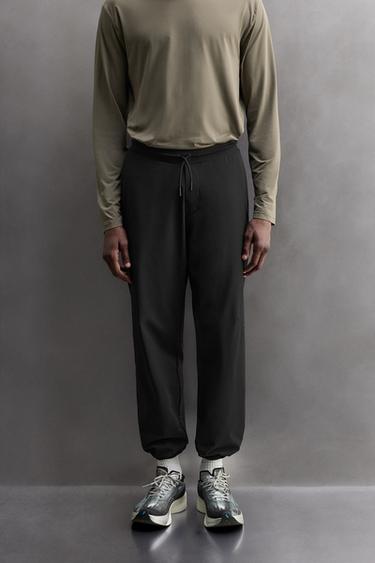 TECHNICAL TRAINING TROUSERS - Black by Zara