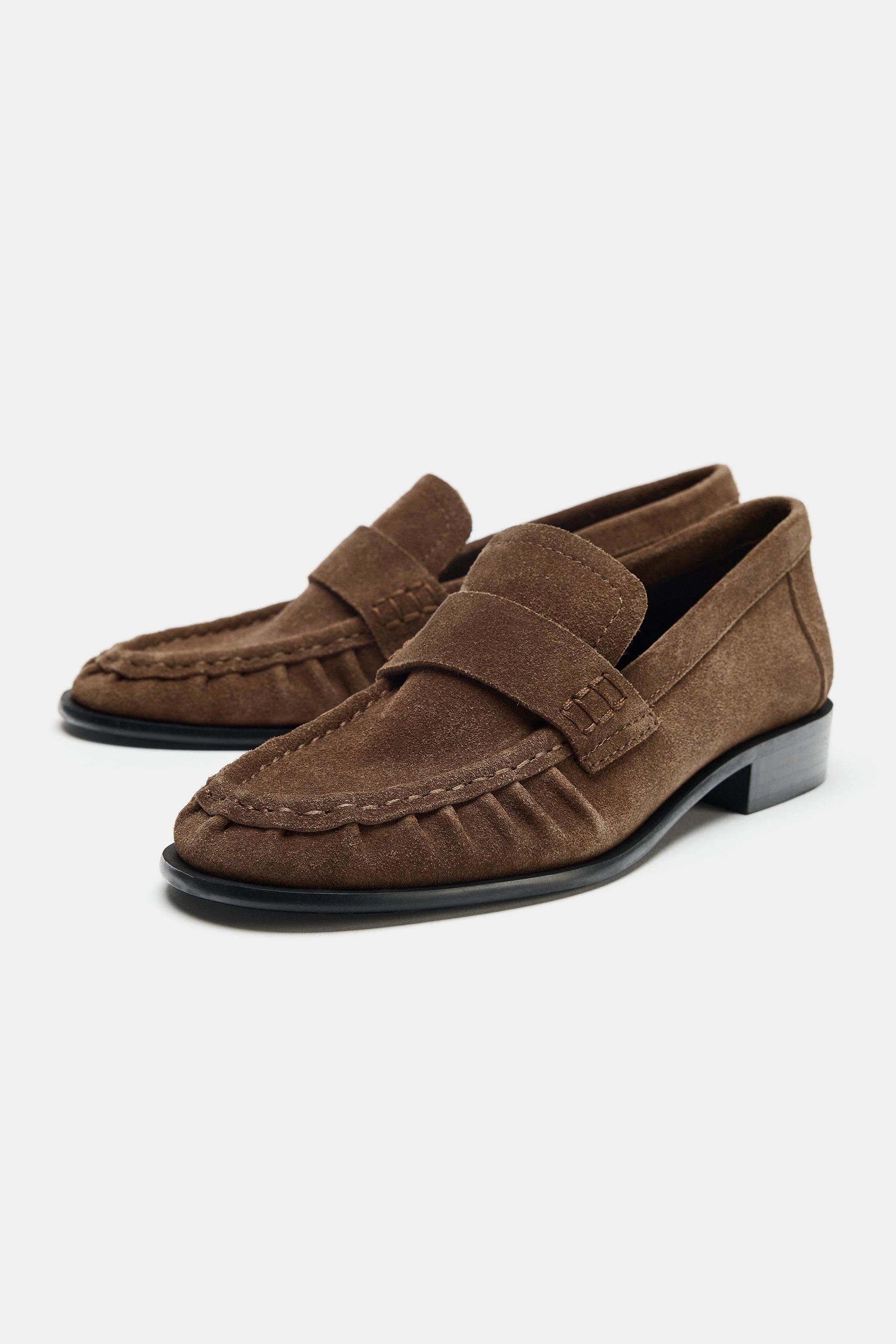 MOCASSINS EN CROÛTE DE CUIR