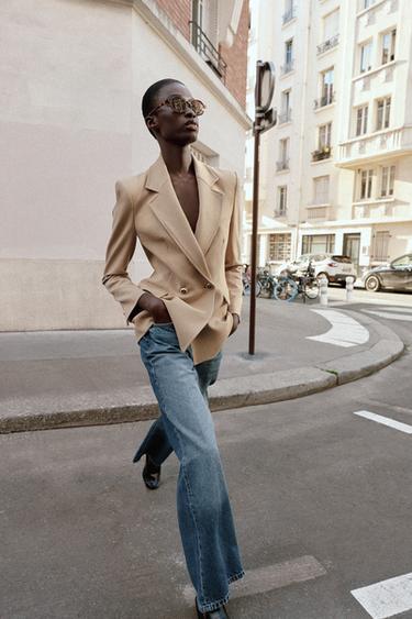 BLAZER CRUZADA BOTONES - Tostado de Zara - Imagen 0