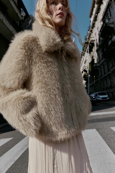 VESTE DOUBLE FACE EFFET FOURRURE - Gris taupe de Zara - Image 1