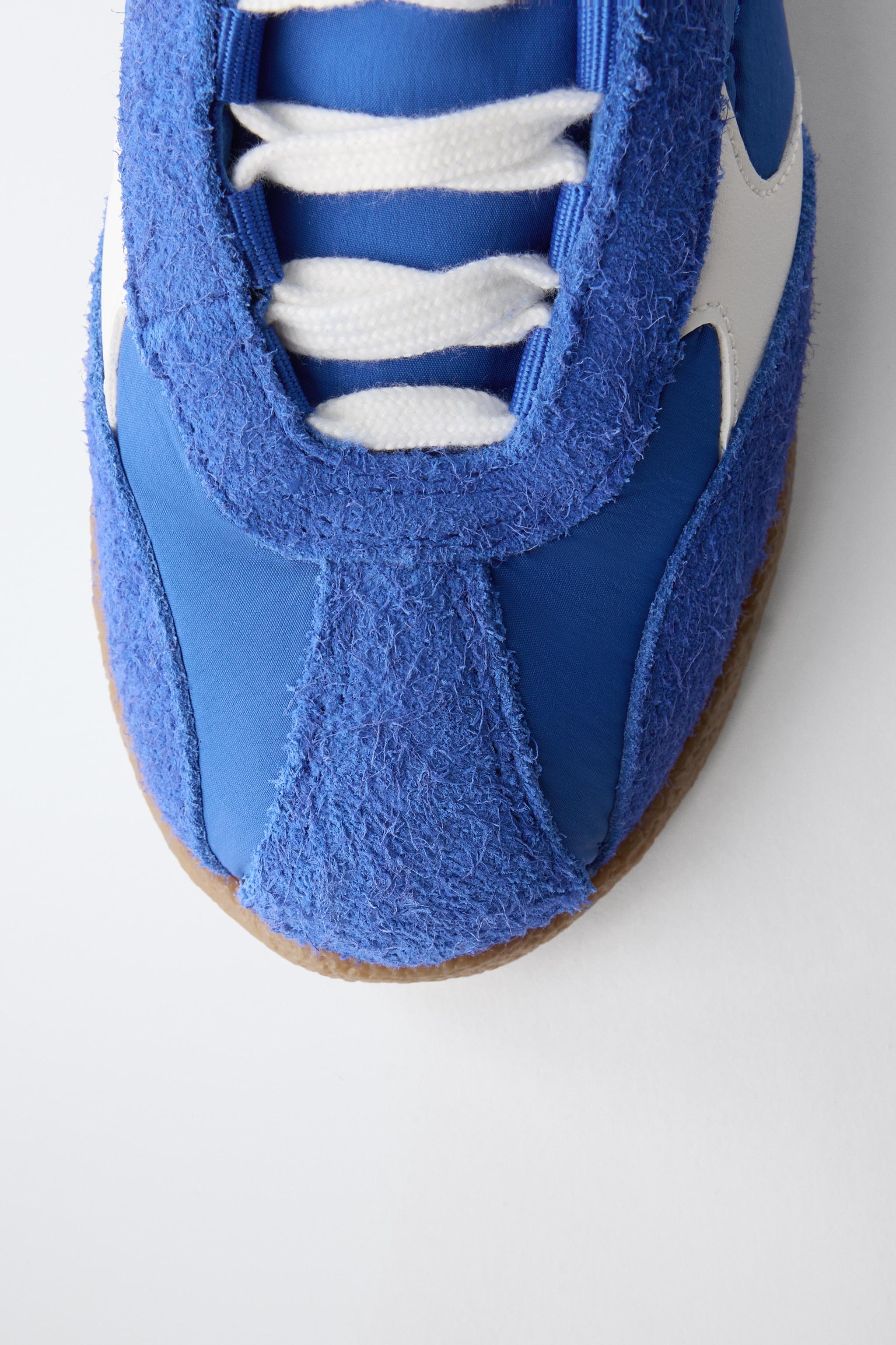 PADDED SNEAKER BOOTS