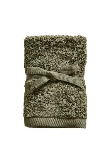 PACK OF HIGH-QUALITY COTTON HAND TOWELS (PACK OF 3) - mid khaki by Zara