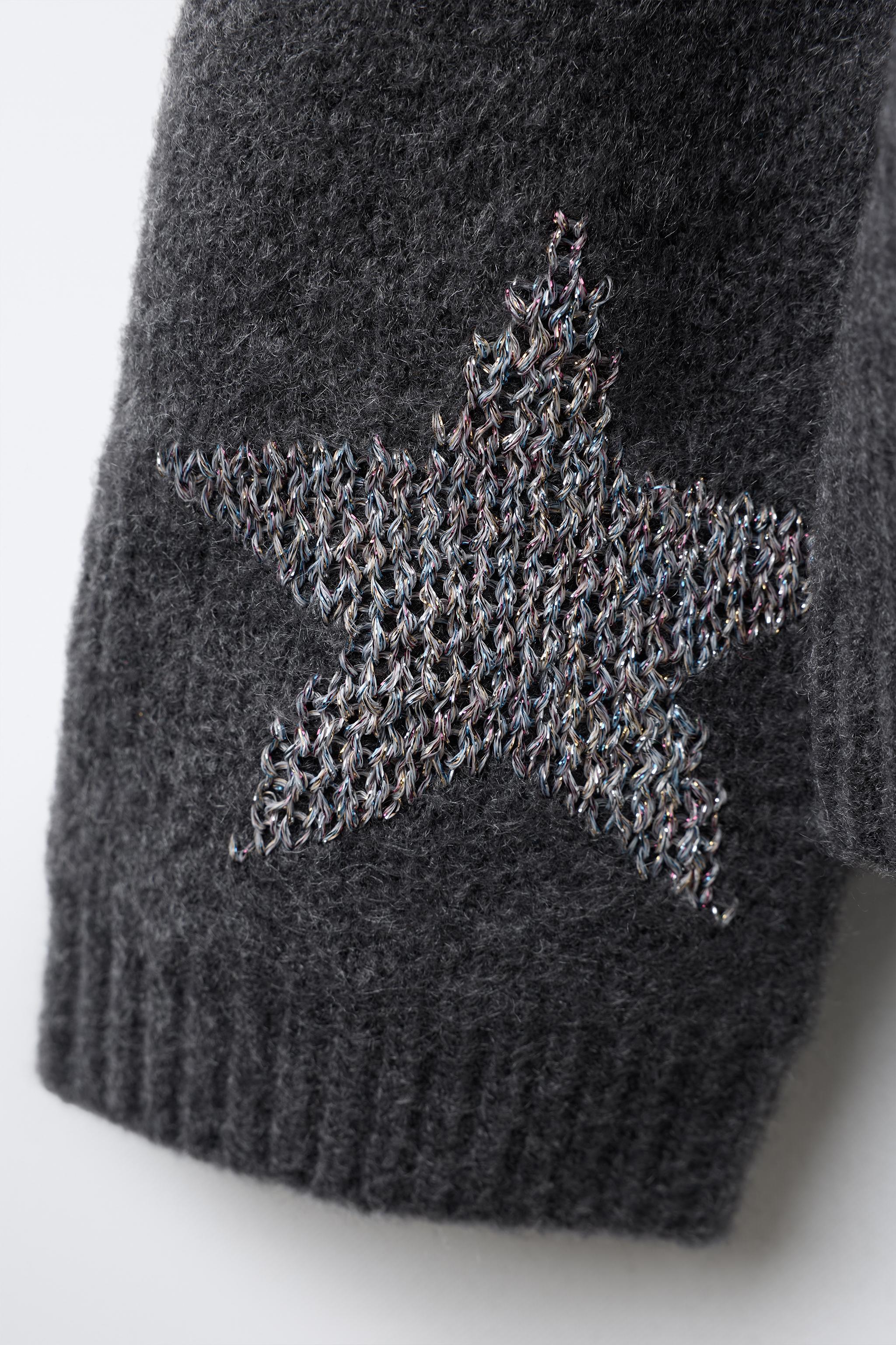 SPARKLY STAR KNIT SWEATER