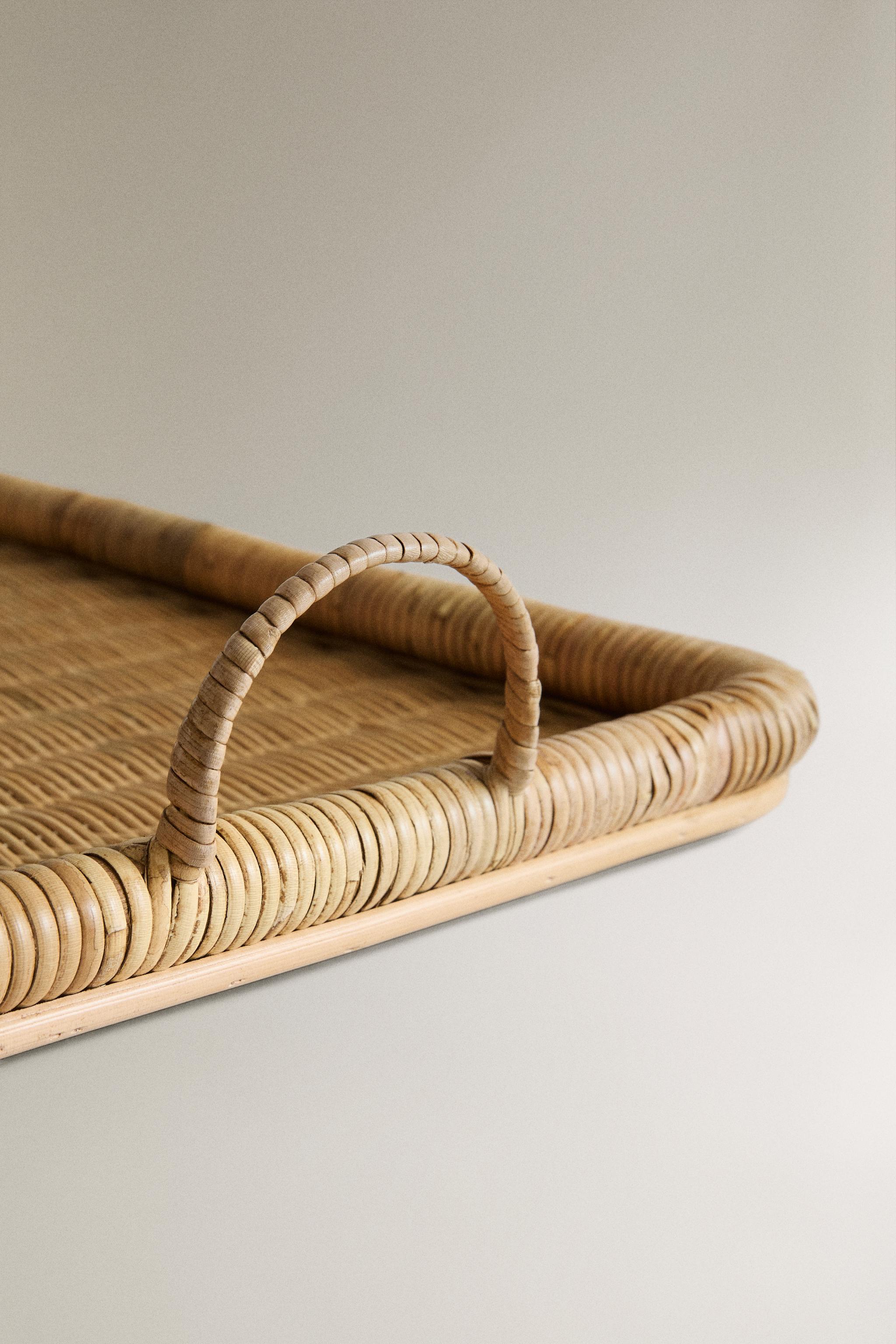RECTANGULAR RATTAN TRAY