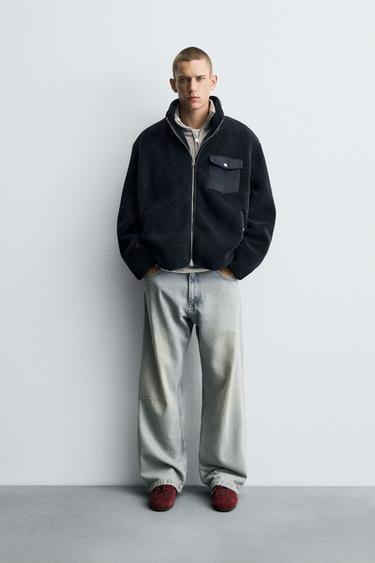 ЯКЕ С КОНТРАСТЕН ЕФЕКТ НА ИЗКУСТВЕНА КОЖА С КОСЪМ - Морскосин от Zara