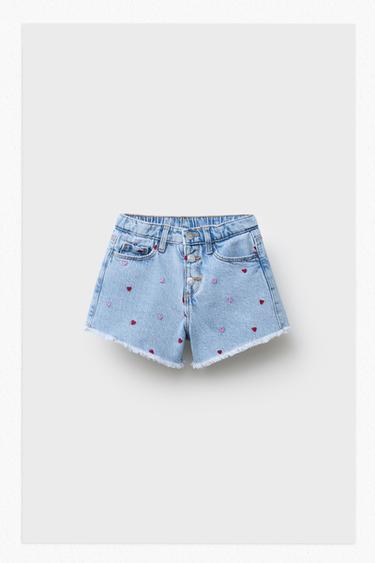 BERMUDA DENIM  HIGH WAIST CORAZONES BORDADOS - Azul claro de Zara