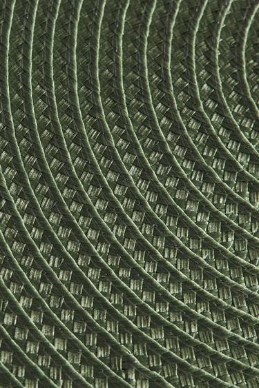 PACK OF BLONDE LACE PLACEMATS (PACK OF 2) - Green by Zara - Image 3