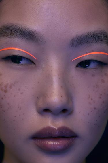 EYELINER NÉON -  de Zara - Image 3