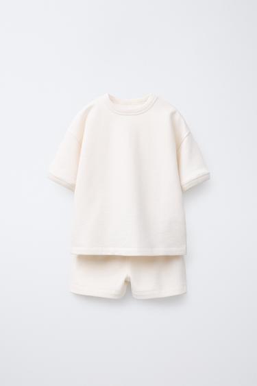 Zara LABEL JOGGING T-SHIRT AND BERMUDA SHORTS SET - Ecru