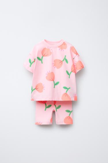 CONJUNTO CAMISETA Y LEGGING CICLISTA ESTAMPADO - Rosa claro de Zara - Imagen 0