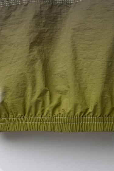 LIGHTWEIGHT LOGO RAINCOAT - Green by Zara - Image 5