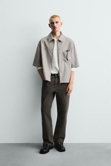SOBRECAMISA RELAXED FIT EFECTO PIEL - Gris de Zara - Imagen 0