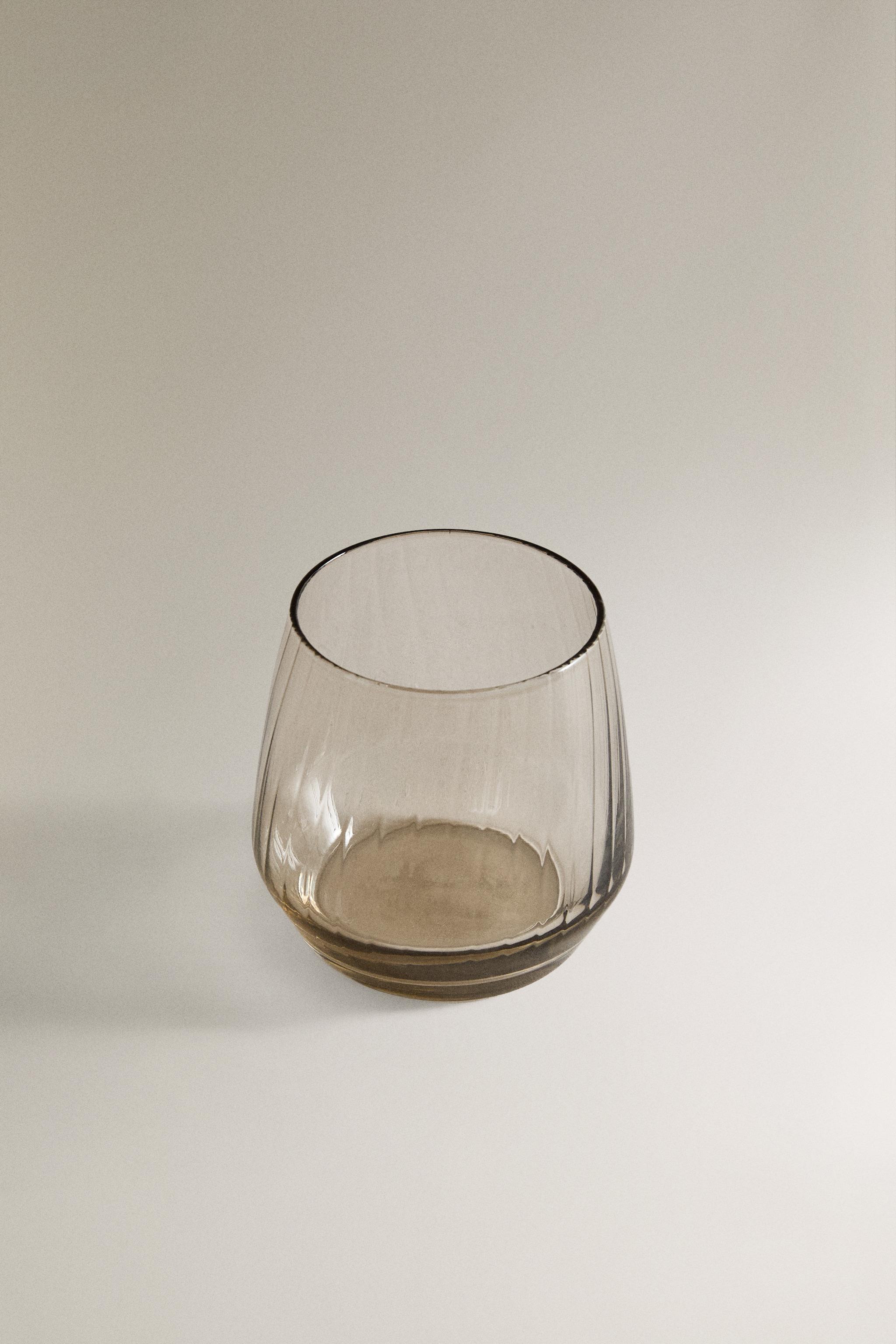 COLOURED GLASS TUMBLER