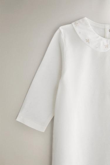 GRENOUILLÈRE ENFANT BRODERIE FLEUR - Blanc cassé de Zara - Image 2