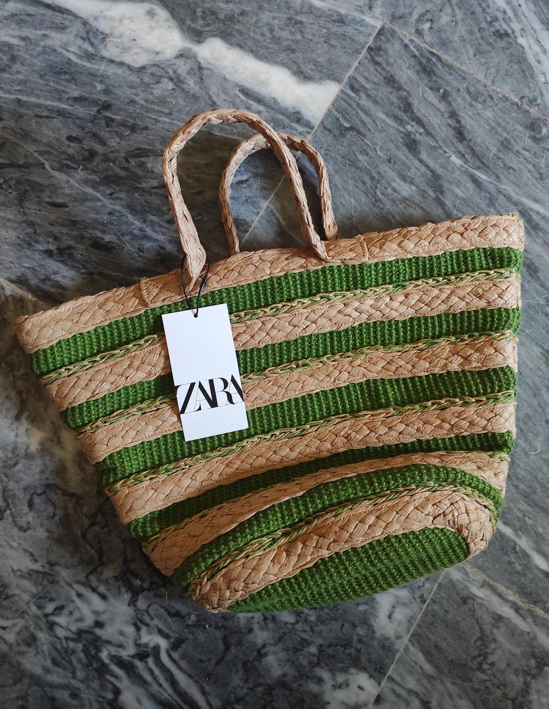 STRIPED TOTE BAG