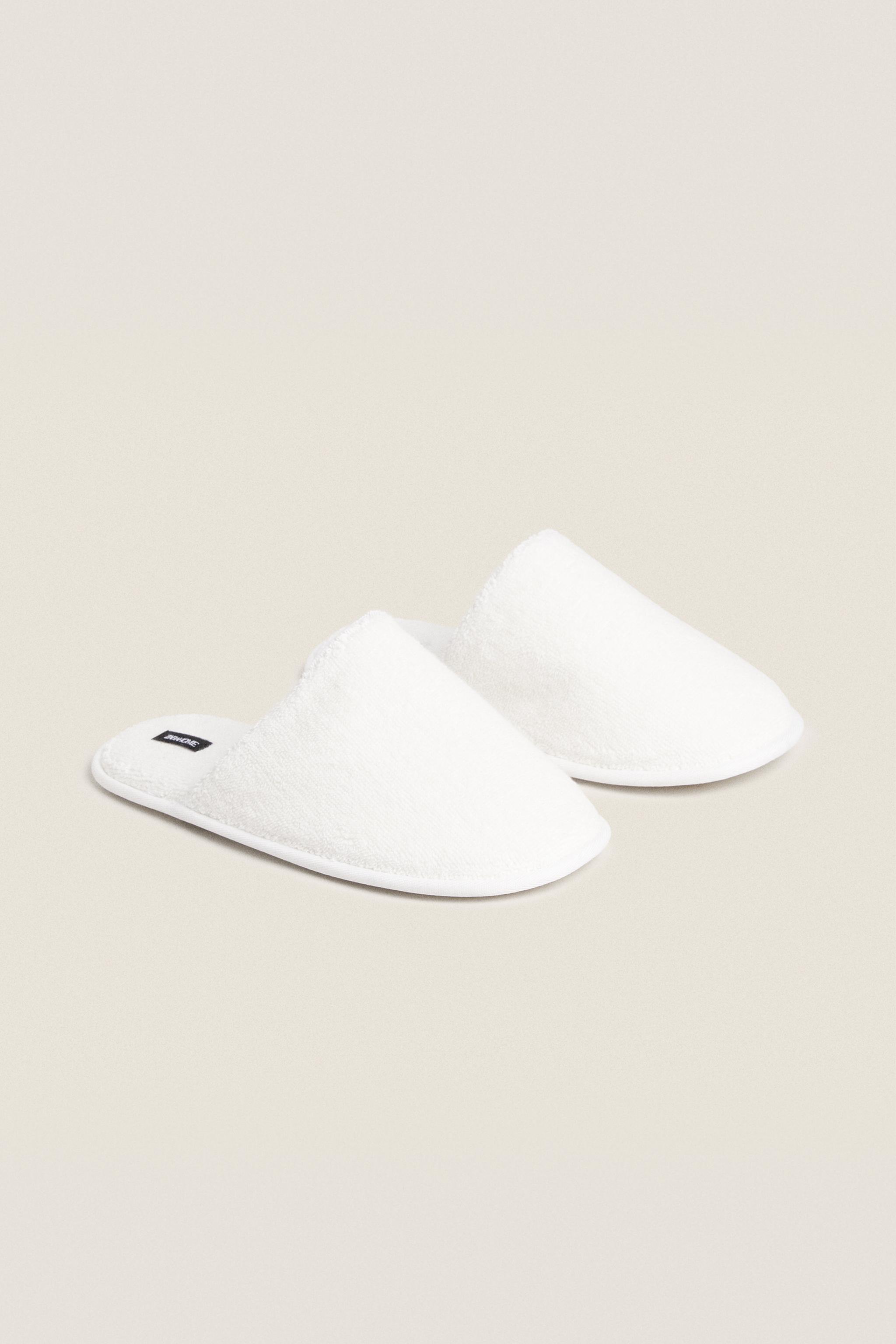 TERRY BATHROOM SLIPPERS — White