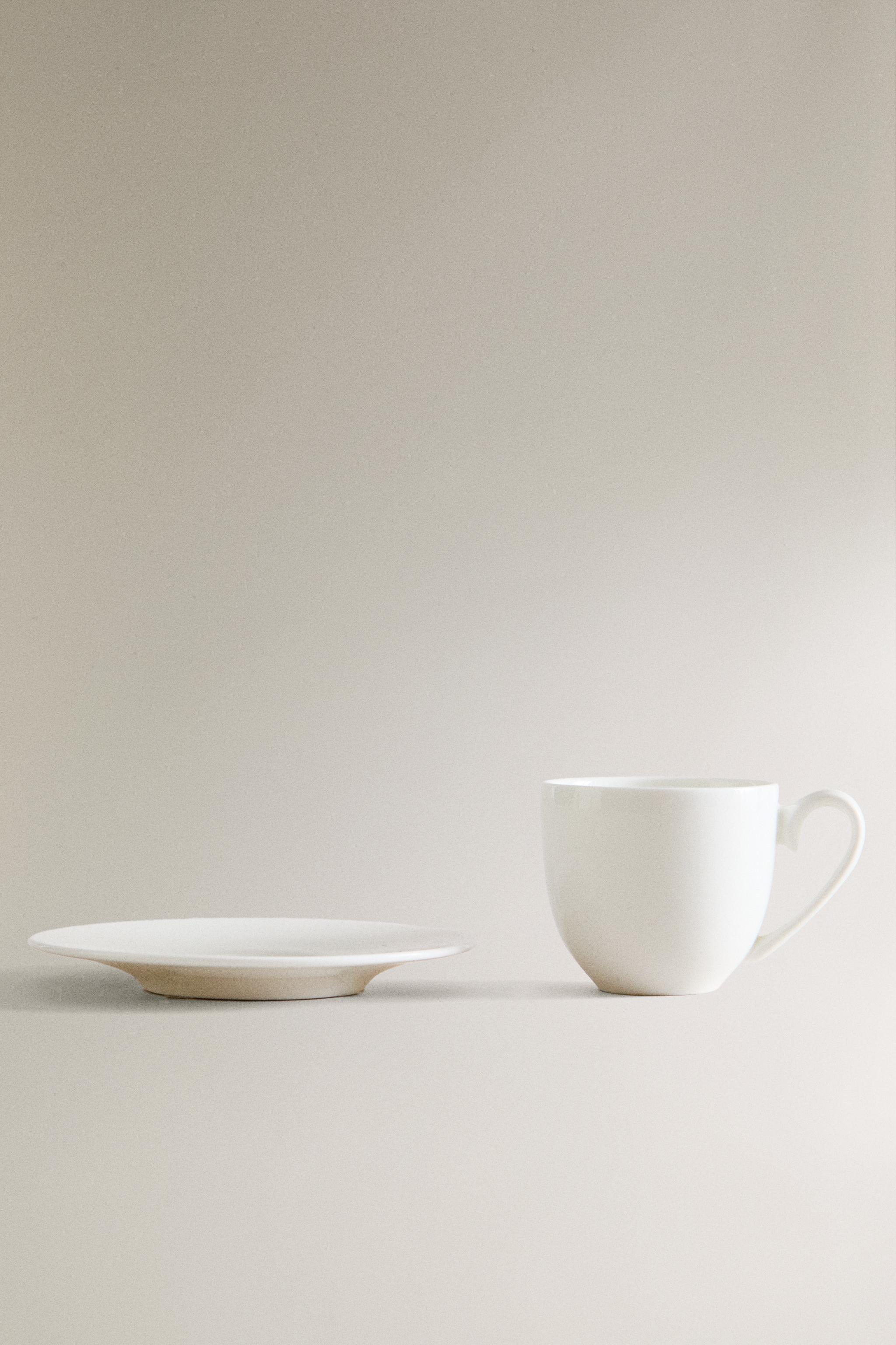 BONE CHINA MUG