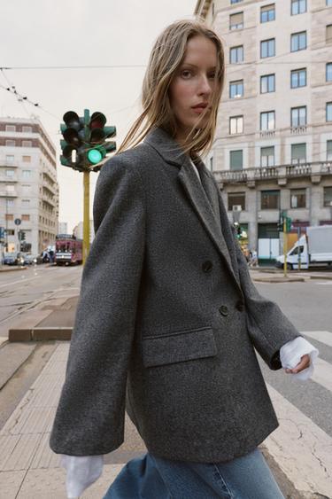 OVERSIZE БЛЕЙЗЪР С ДВУРЕДНО ЗАКОПЧАВАНЕ - Сив от Zara
