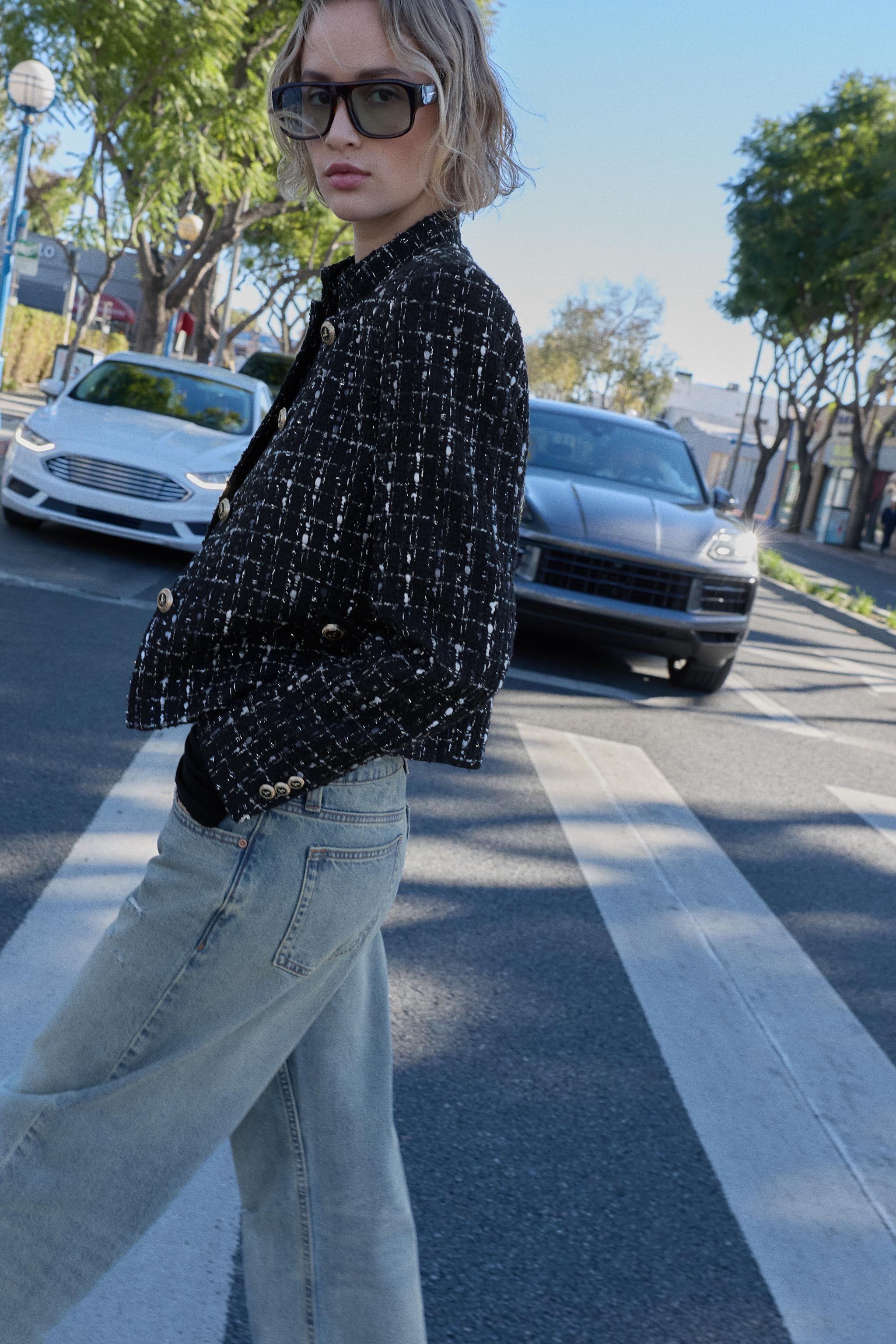 METALLIC THREAD TEXTURED BLAZER