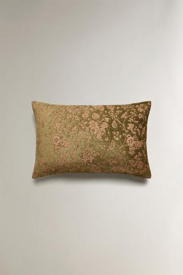 Zara FLORAL CUSHION COVER - Mid-green - Image 0