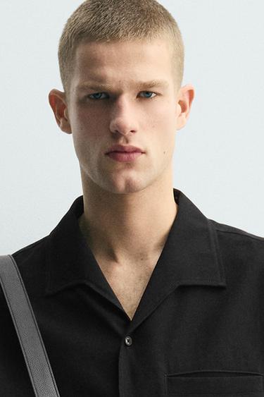 FLOWING RELAXED FIT SHIRT - Black by Zara