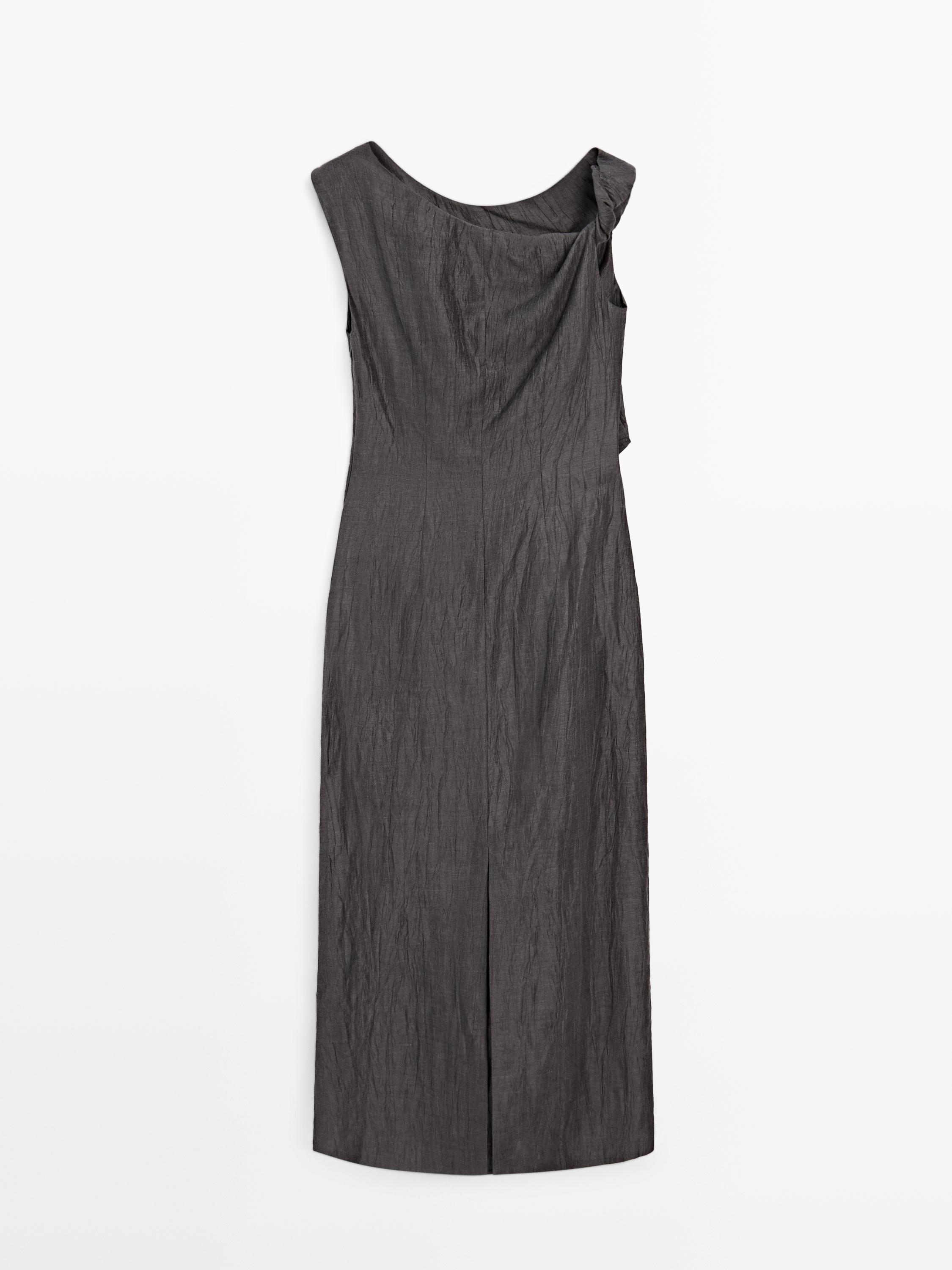 Robe midi à détail plissé l'épaule