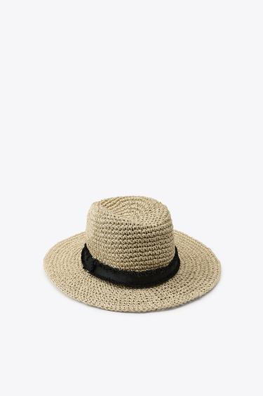 HAT WITH CONTRAST BAND - Light beige by Zara