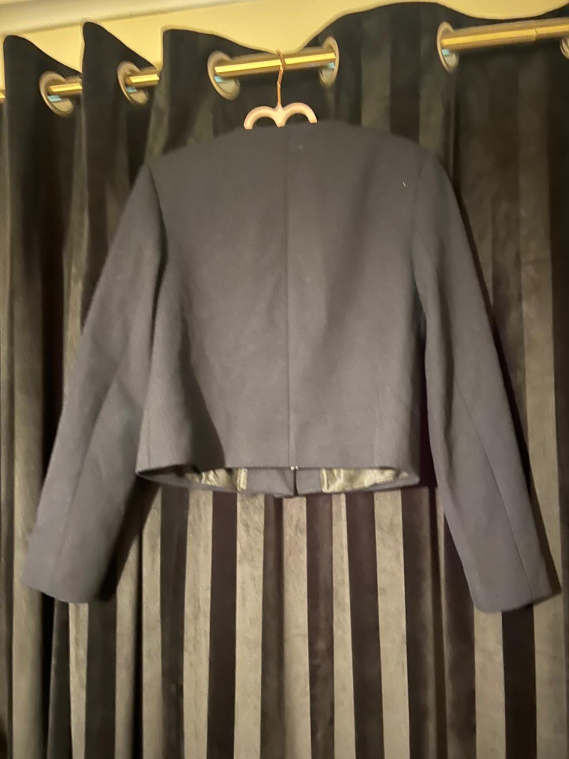 CROPPED JACKET WITH FLAPS - Image 2