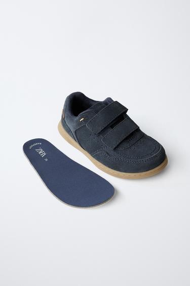 TENNIS EN CUIR À BRIDES BAREFOOT - Bleu marine de Zara - Image 3