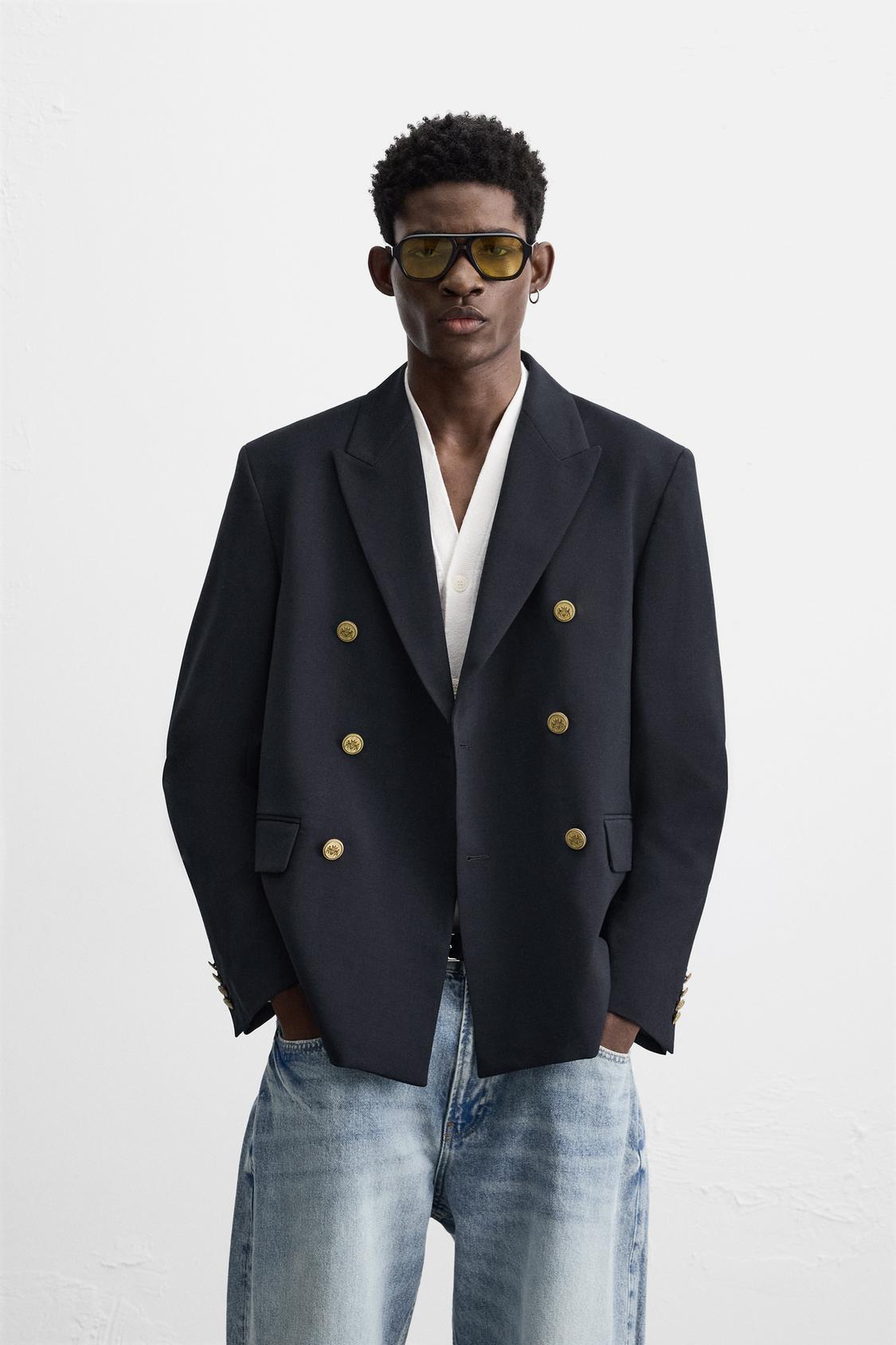 DOUBLE BREASTED BUTTON BLAZER