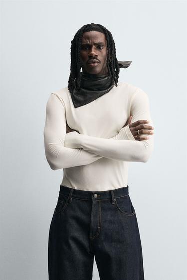 CAMISETA SLIM FIT LAVADA - Blanco de Zara