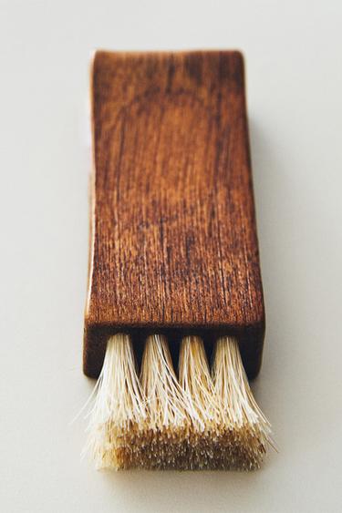 SHOE BRUSH - Light beige by Zara