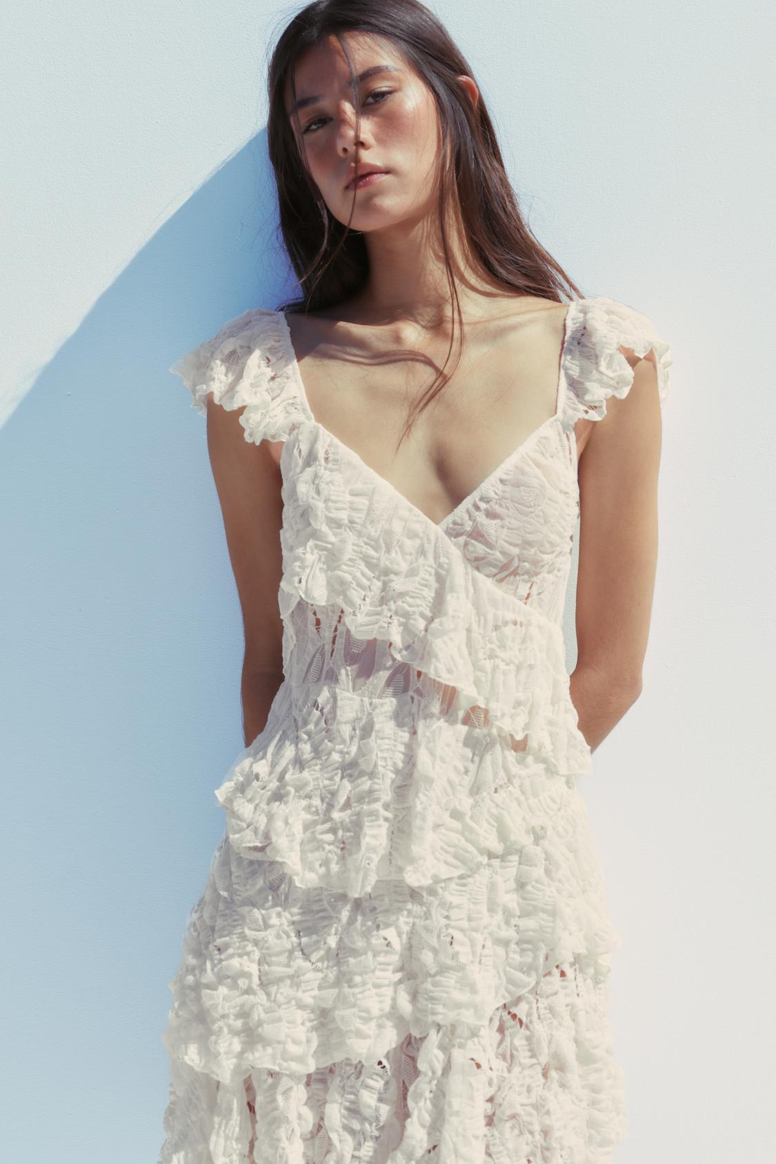 LACE RUFFLE DRESS