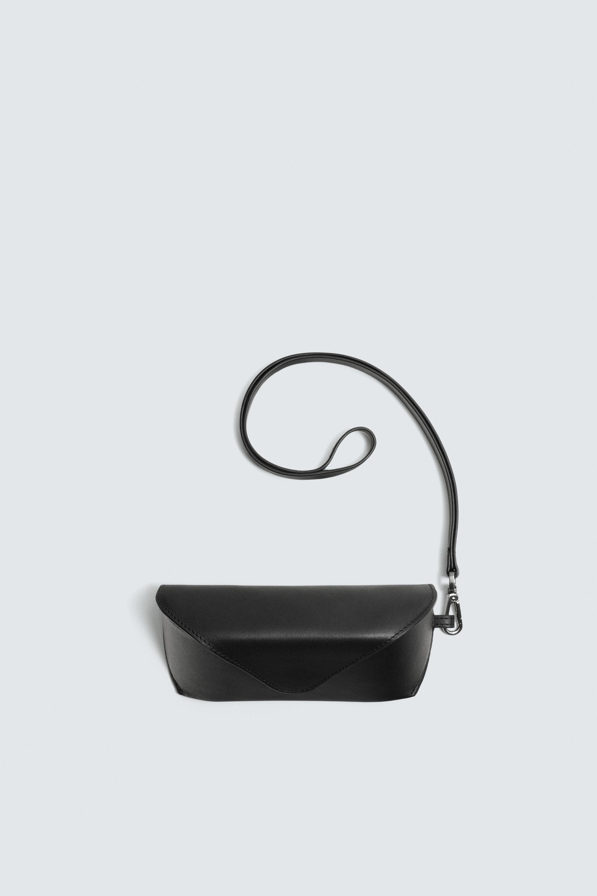HOUSSE À LUNETTES EN CUIR