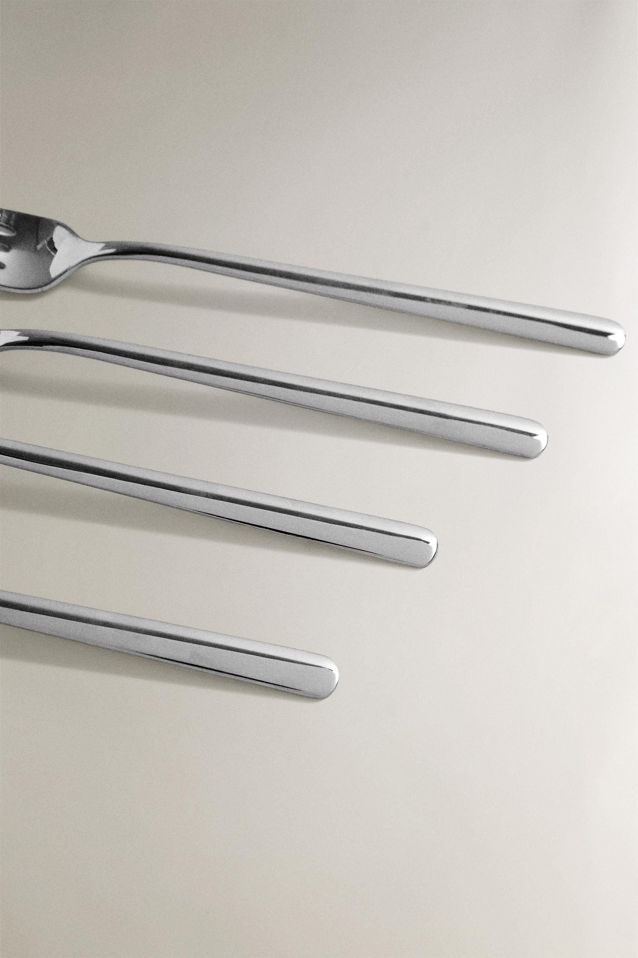 SET OF SHINY STEEL FORKS (SET OF 4)