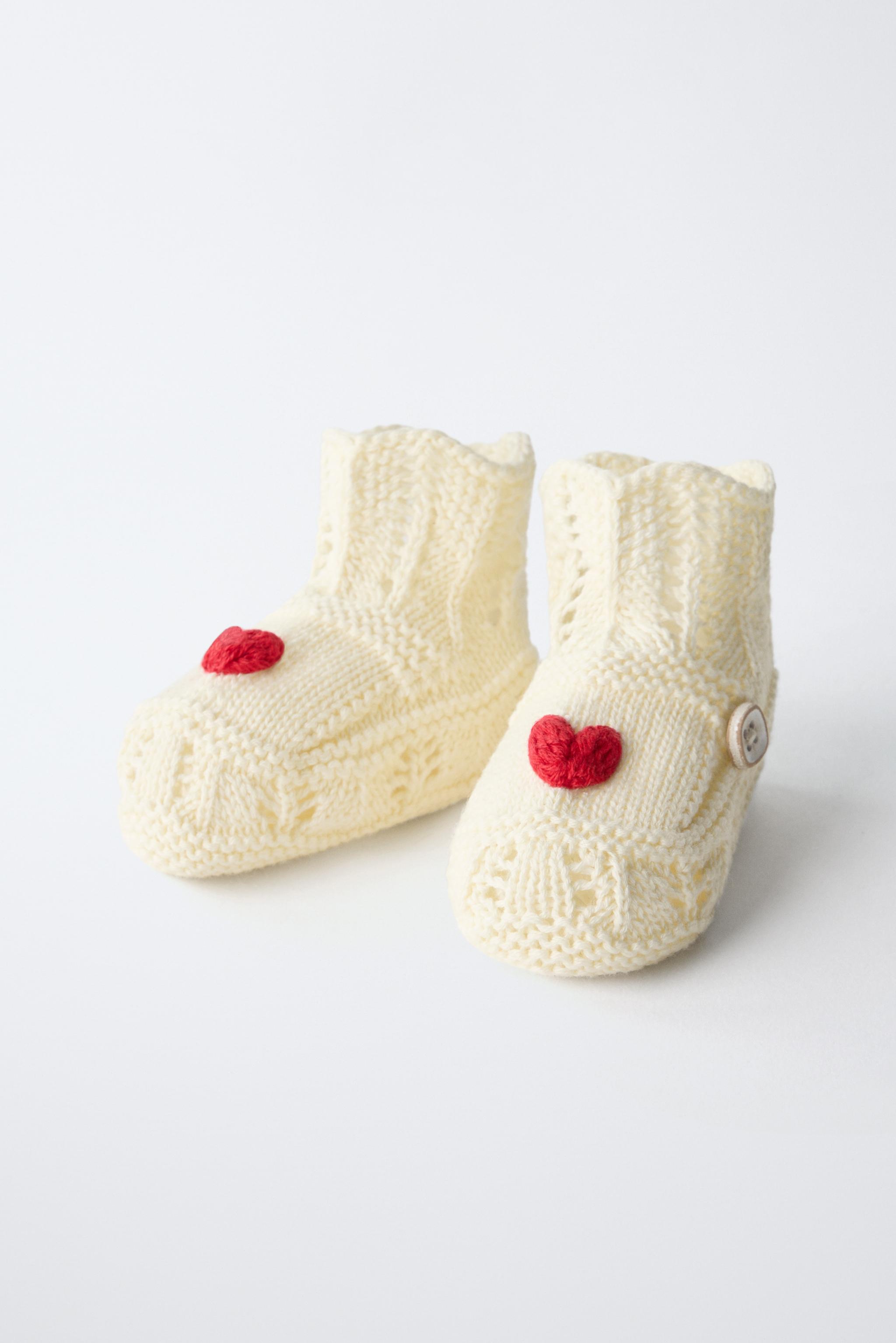 HEART BOOTIES