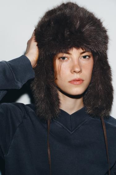 MŨ PHI CÔNG LÔNG - Màu xám từ Zara - Hình ảnh 0