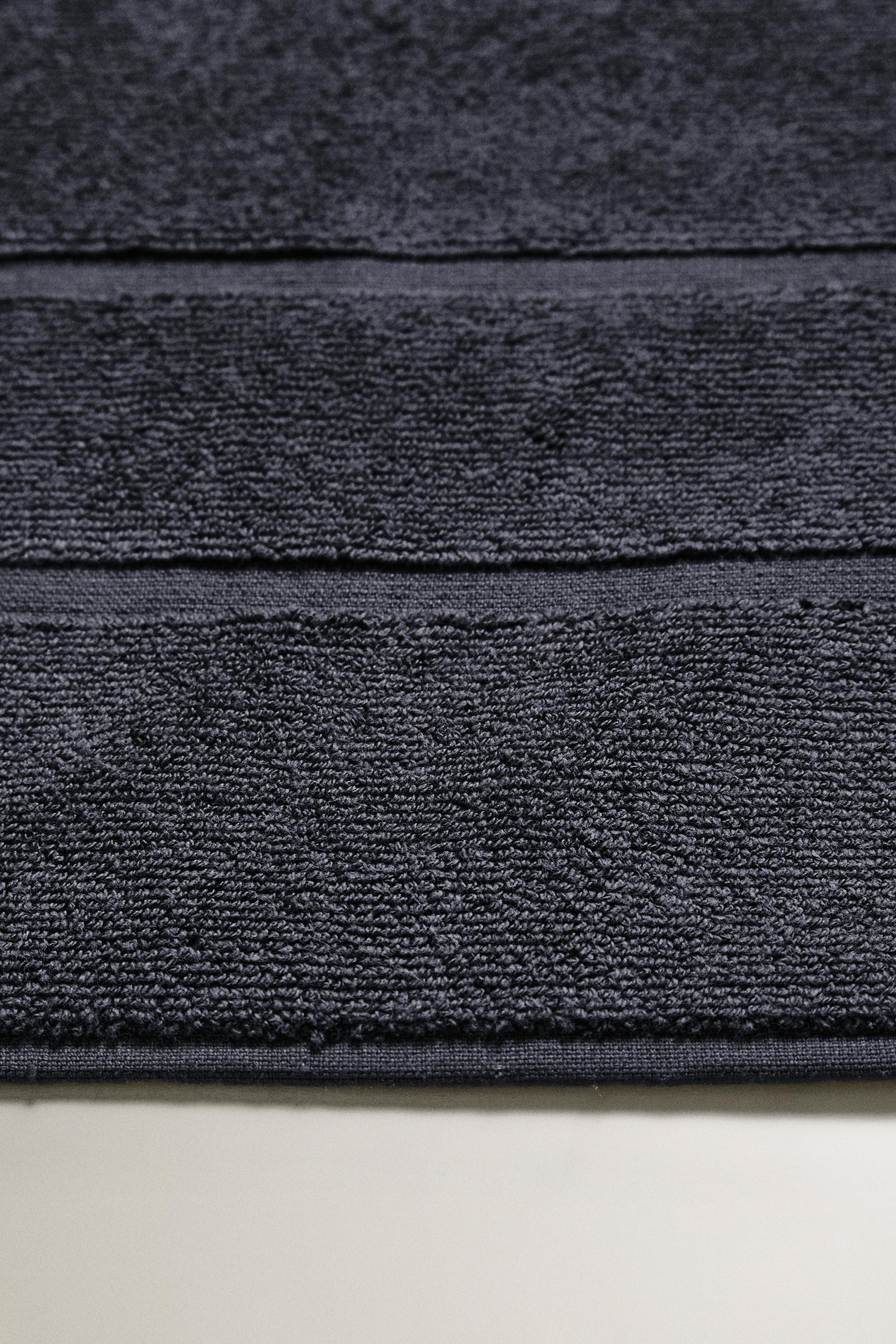 COTTON BATH MAT — Black