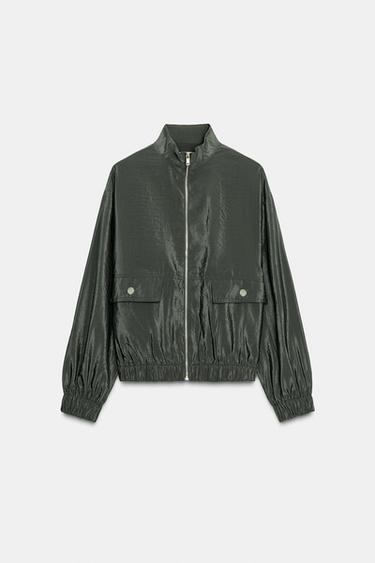 BOMBER CUELLO SUBIDO - Khaki de Zara