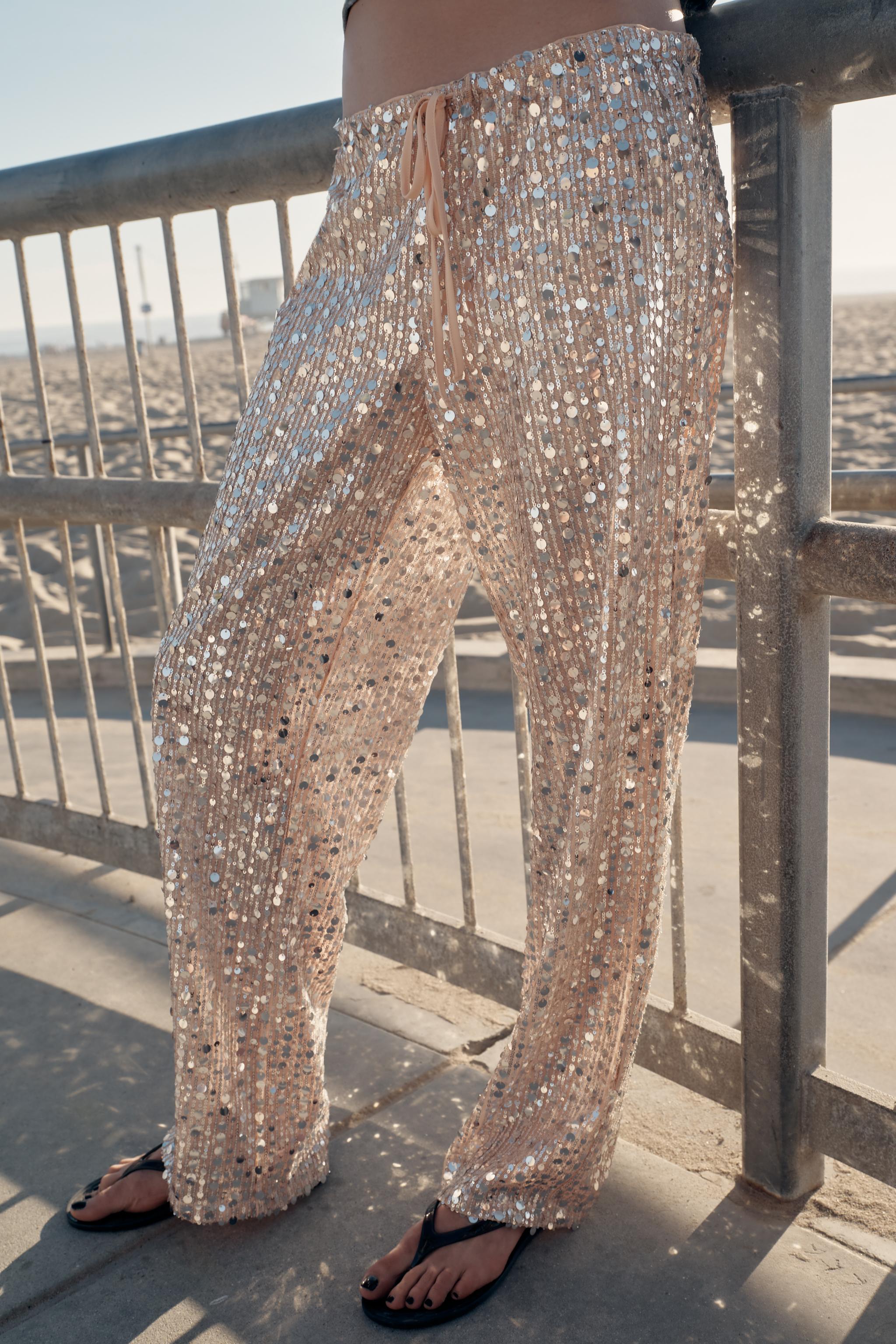 PANTALON FLUIDE À PAILLETTES