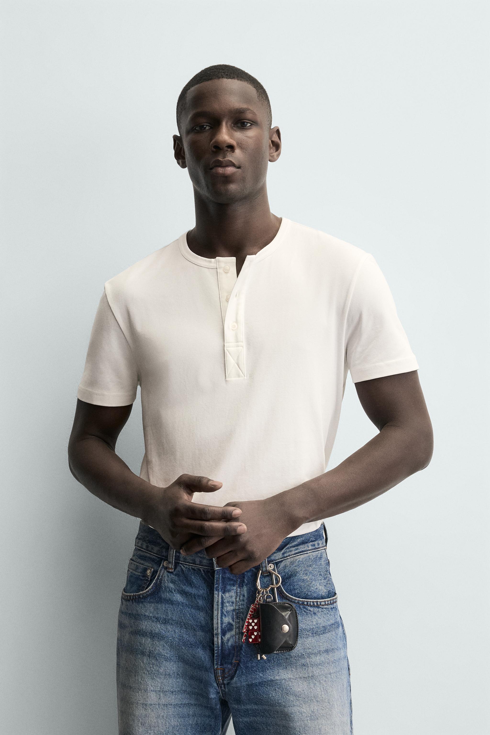 HENLEY NECK T-SHIRT