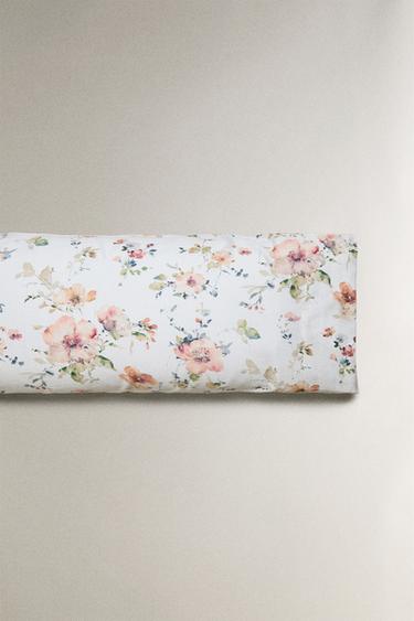 WILD FLOWERS SATEEN PILLOWCASE (300 THREAD COUNT) - Light beige by Zara - Image 4