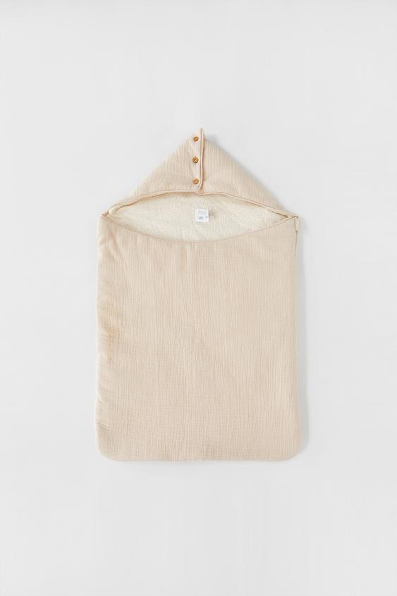 TEXTURED QUILTED CARRYCOT BABY WRAP Light beige ZARA South Africa