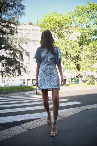 КОРОТКОЕ ПЛАТЬЕ С ПАЙЕТКАМИ — ГОЛУБОЙ от Zara — изображение 0
