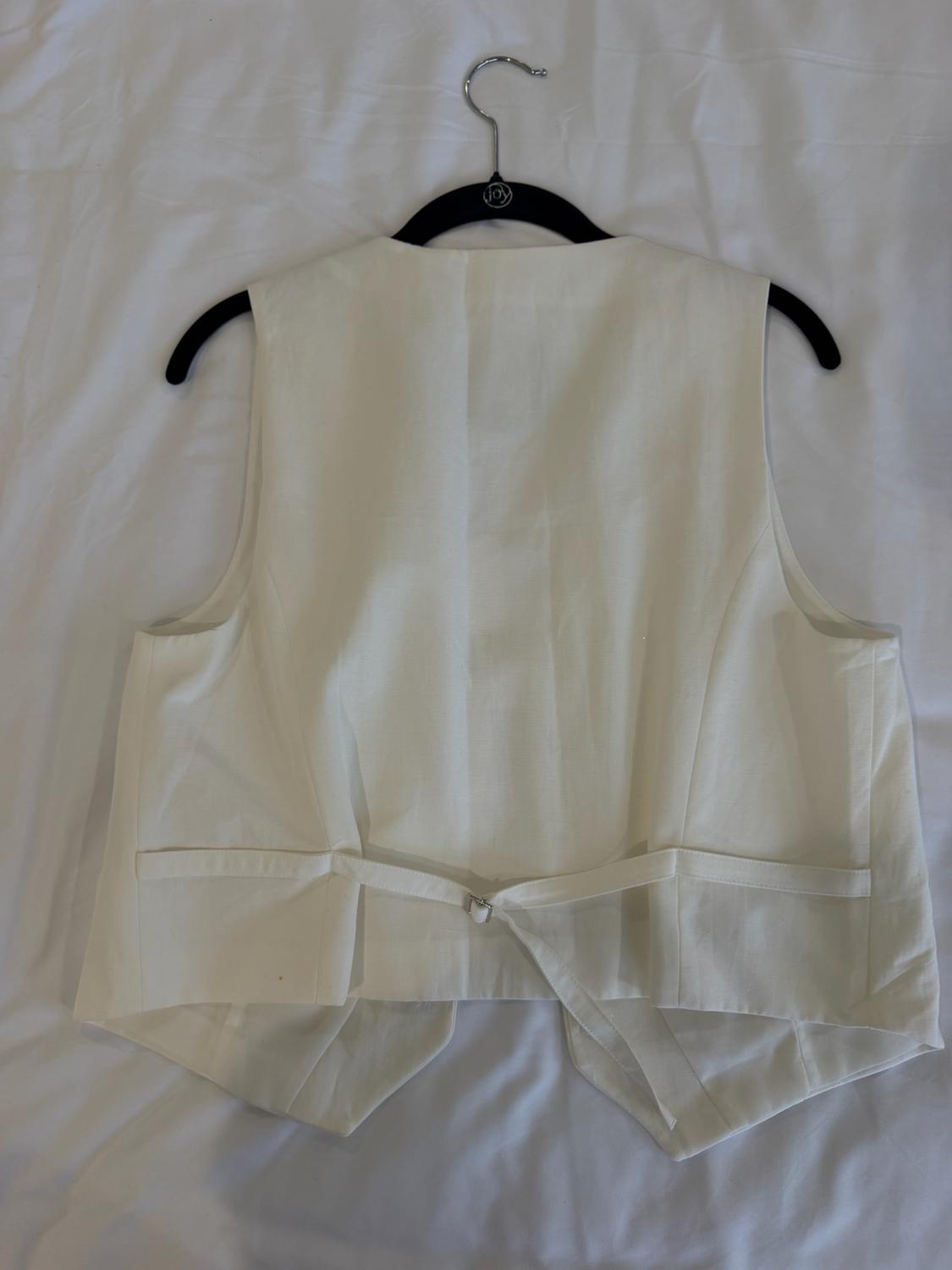 TABBED VEST - Image 3