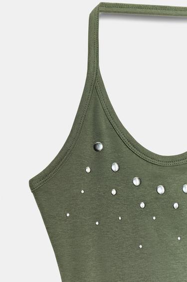 TOP HALTER CLOUTÉ - Vert de Zara - Image 8