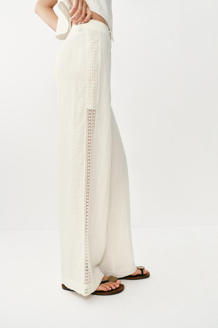 PANTALÓN CON INSERCIONES DE ENCAJE EN LOS LATERALES 3
