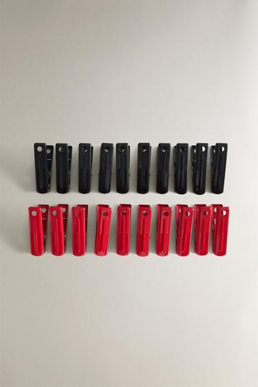 METAL CLOTHES PEG PACK (PACK OF 20) - Red / Black | ZARA United States