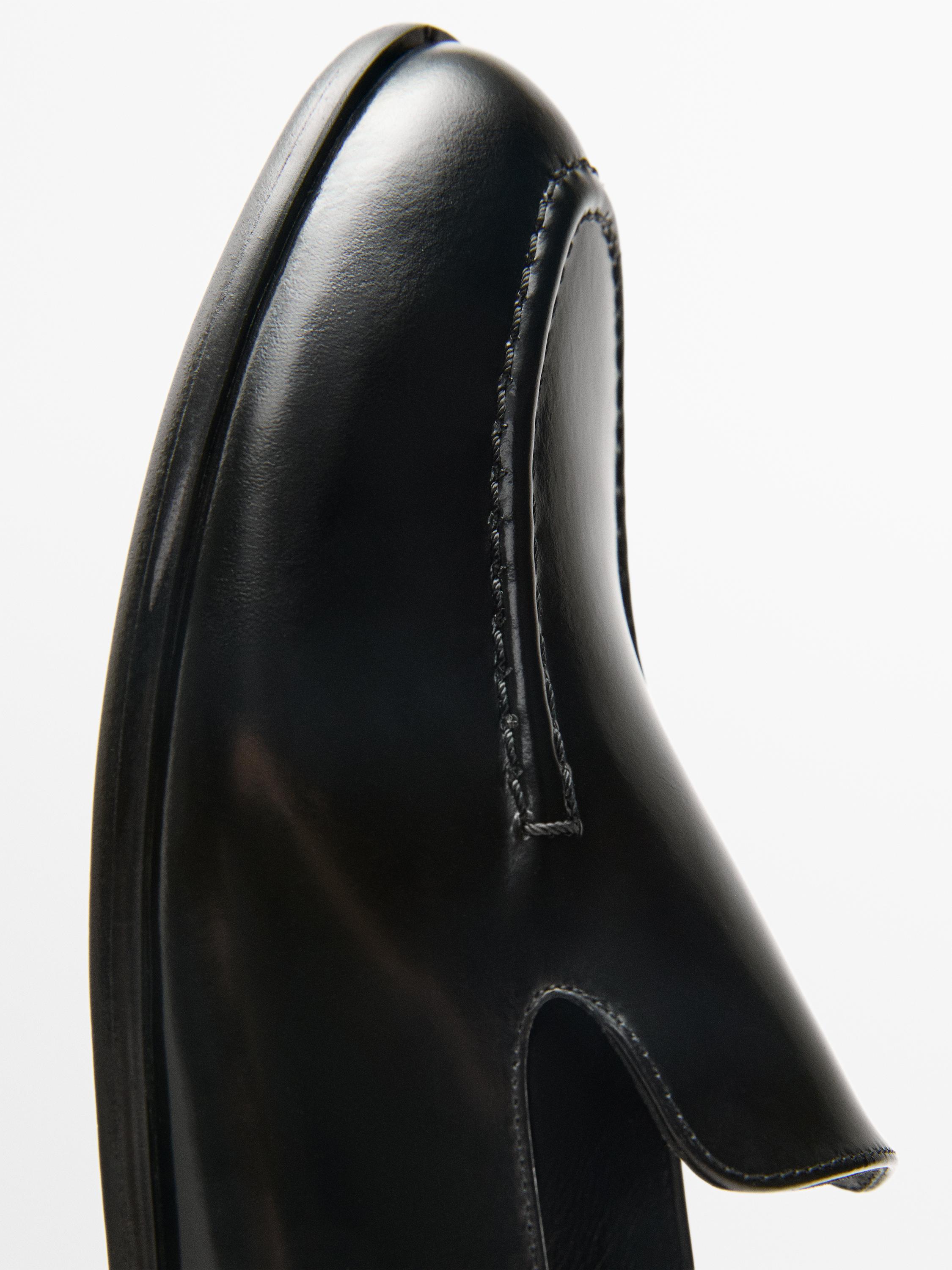 Formal leather loafers